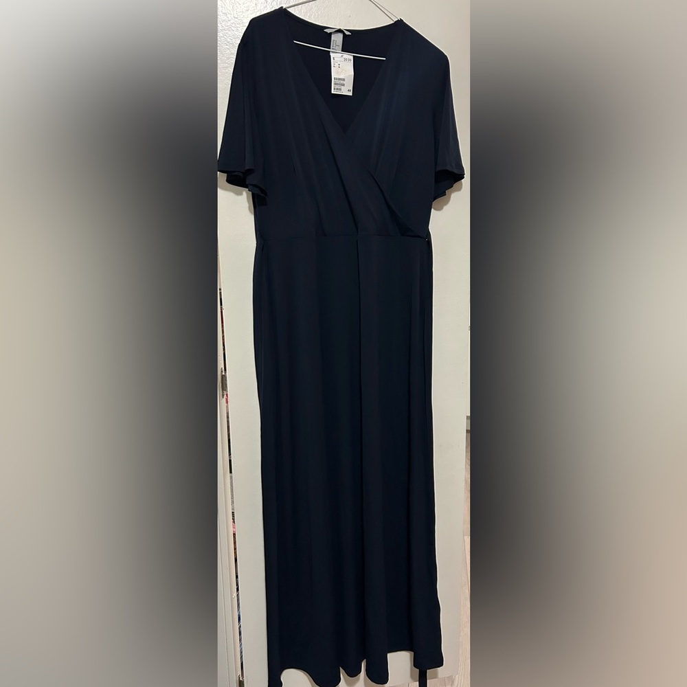 H&M Navy Blue Short Sleeved Maxi Dress